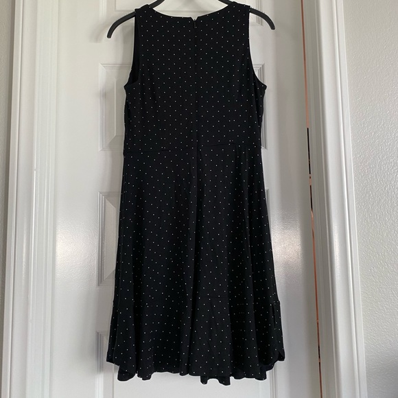 Loft Flounce Dress - Picture 2 of 4